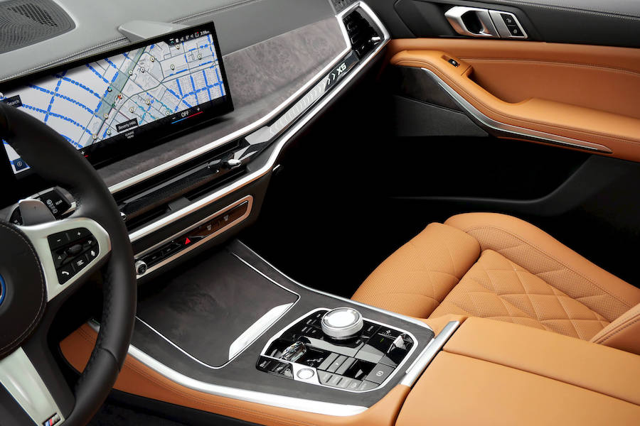 Rent a BMW X5 M50e 2024 Los Angeles