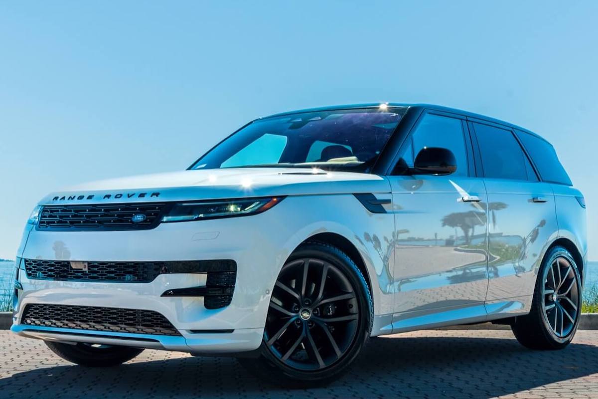 White Range Rover Sport Dynamic Rental Miami