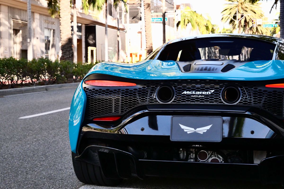 McLaren Artura  rental LAX