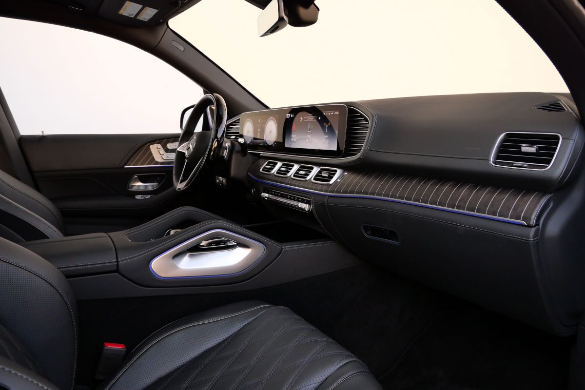 Mercedes-Maybach GLS 600 2025 for rent in LAX
