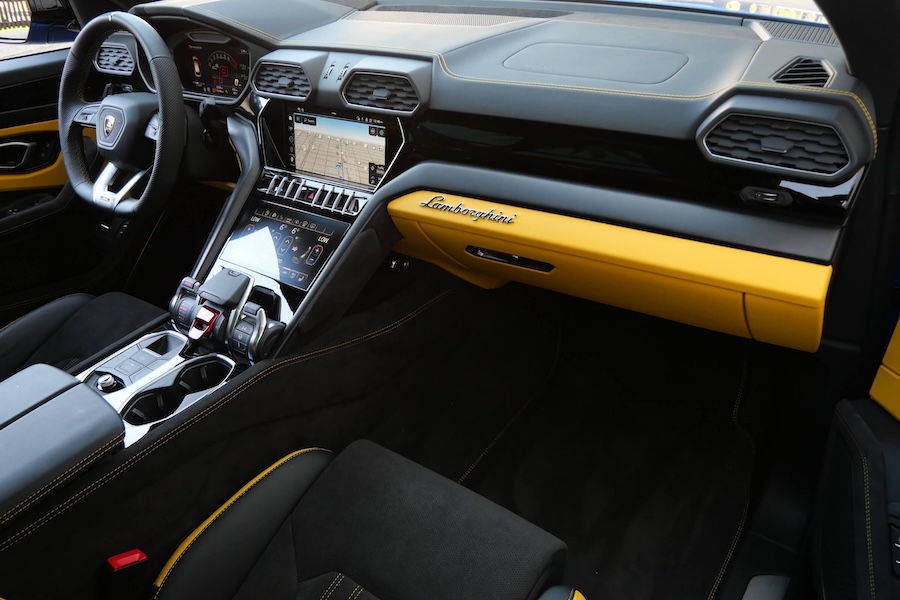 Lamborghini Urus S Blue 2024 for Rent LA