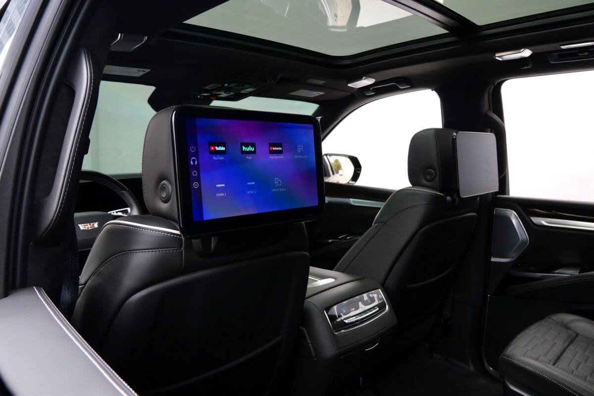 rent a 2025 Cadillac Escalade Platinum in LAX rent a 2025 Cadillac Escalade Platinum in LAX