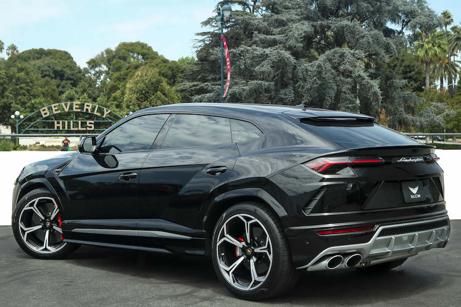 rent lamborghini urus los angeles