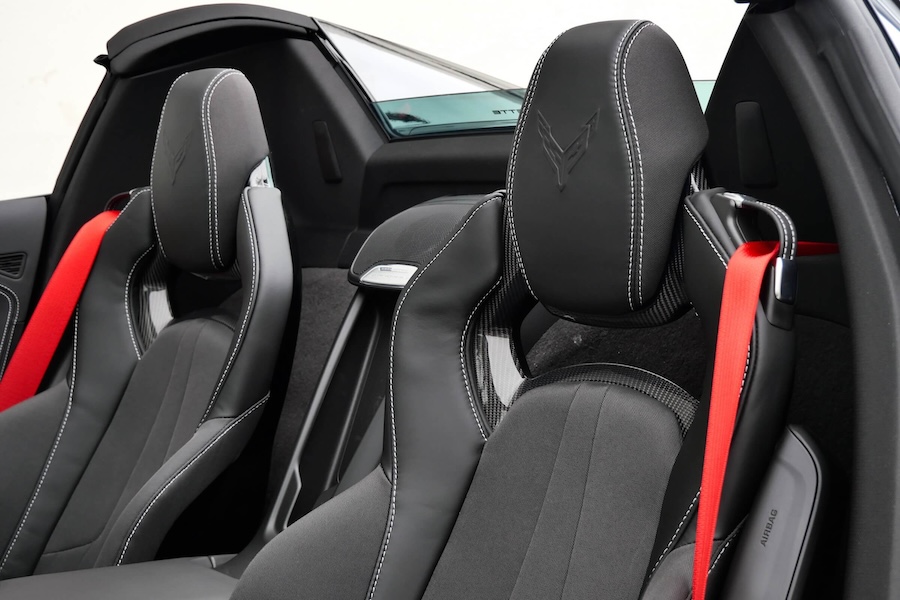 Corvette C8 Convertible 2024 for Rent in LA Corvette C8 Convertible 2024 for Rent in LA
