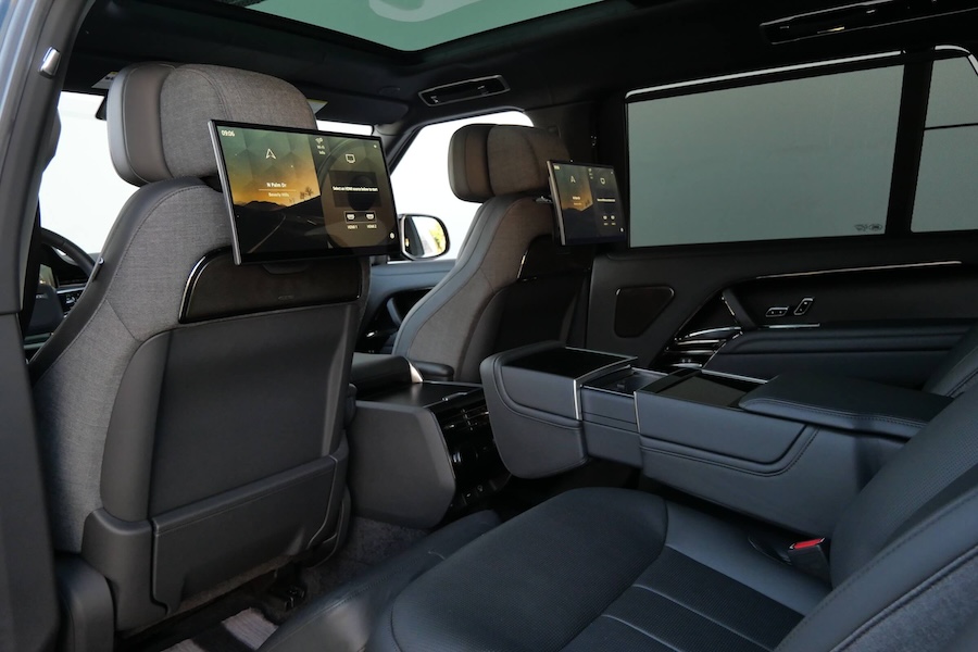 Range Rover SV 2023 For Rental in LA