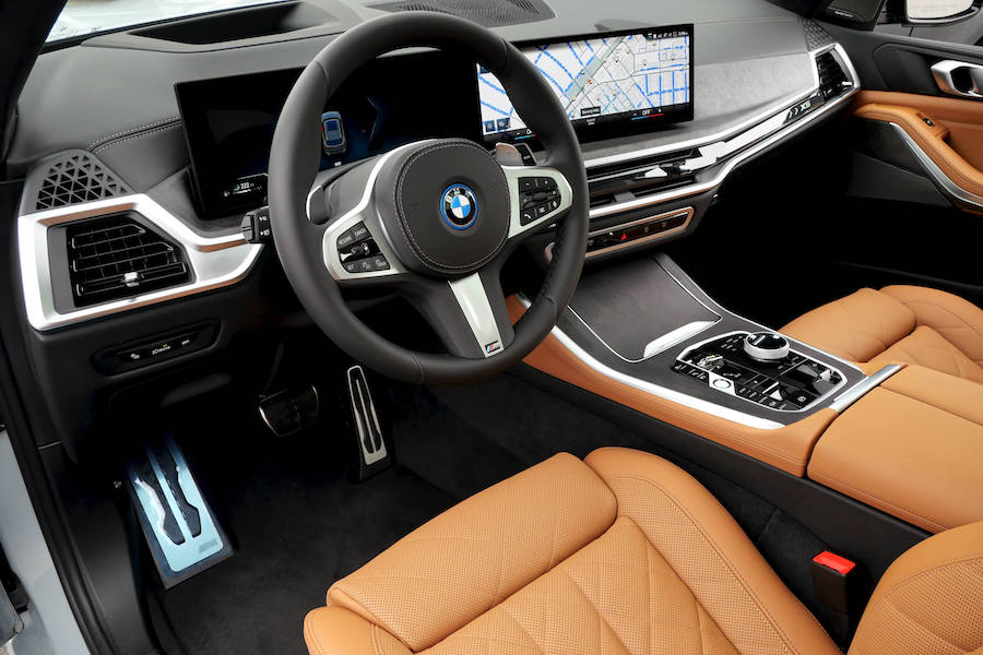 Rent BMW X5 M50e 2024 in a Los Angeles