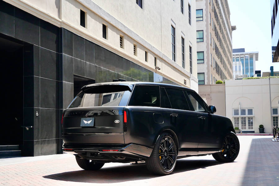 Luxury Range Rover P530 LWB 2023 Matte Black For Rental in LA Luxury Range Rover P530 LWB 2023 Matte Black For Rental in LA