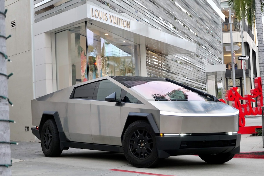 Rent a Tesla Cybertruck Los Angeles, CA