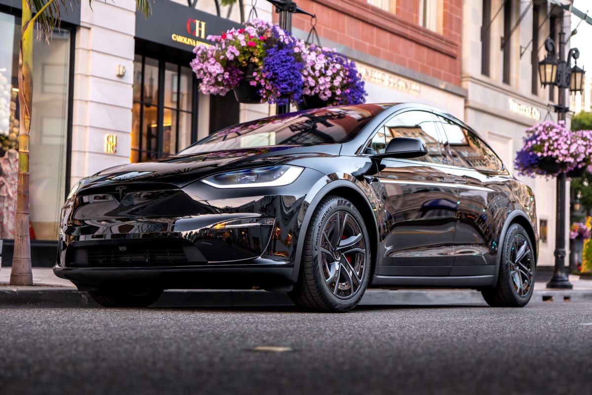 Tesla Model X Plaid 2026 rental in Los Angeles