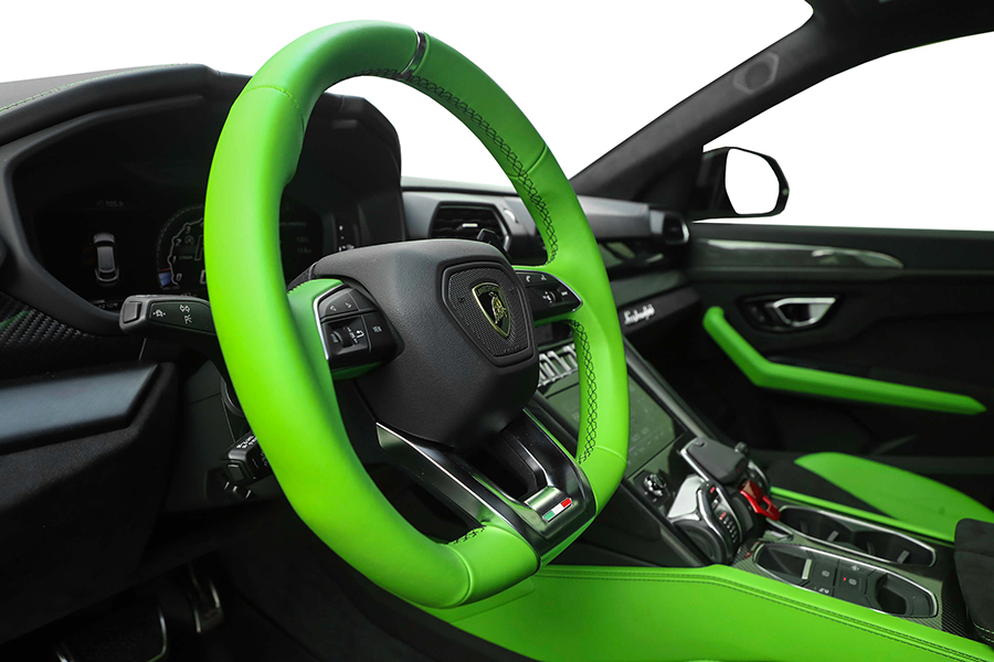2020 Lamborghini Urus Green