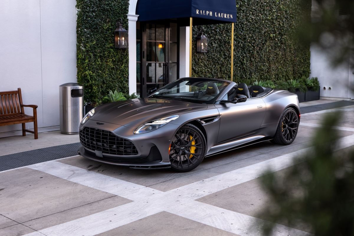 Rent a Aston Martin DB 12 Volante 2025 in Los Angeles Rent a Aston Martin DB 12 Volante 2025 in Los Angeles