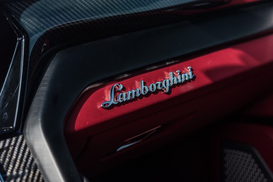 Black Lamborghini Urus For Rental Miami