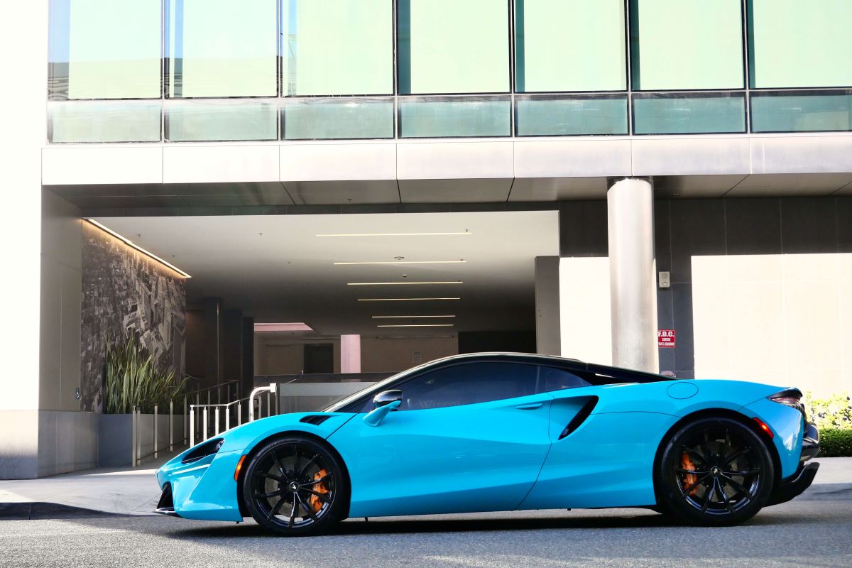McLaren Artura rental Los Angeles