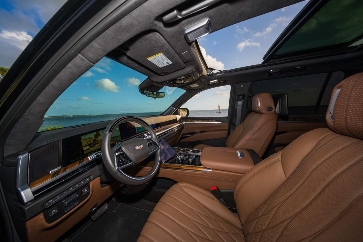 Cadillac Escalade ESV Sport rental in miami