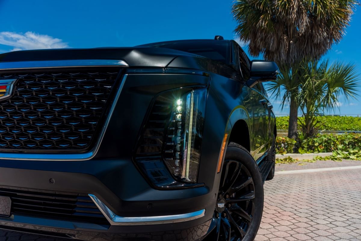 Cadillac ESV rental in Miami