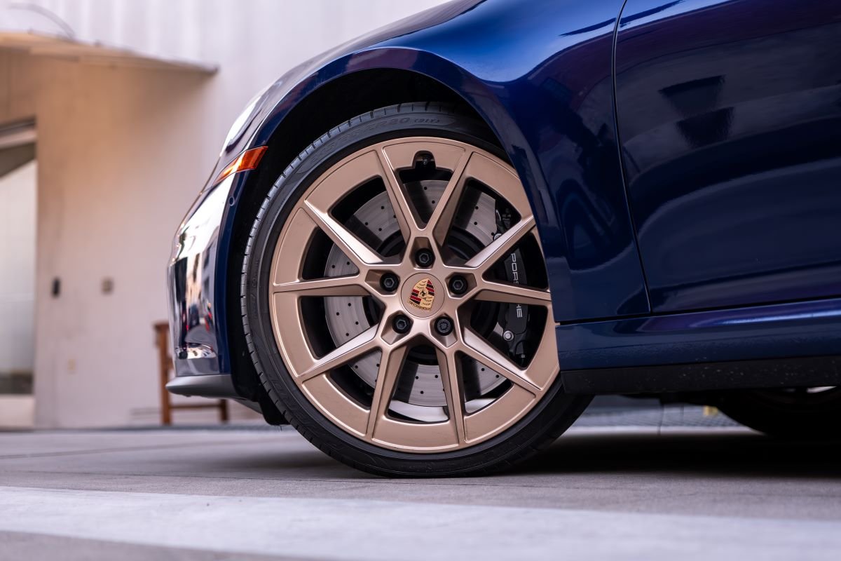 Porsche Carrera 4S Cabriolet rental in Los Angeles