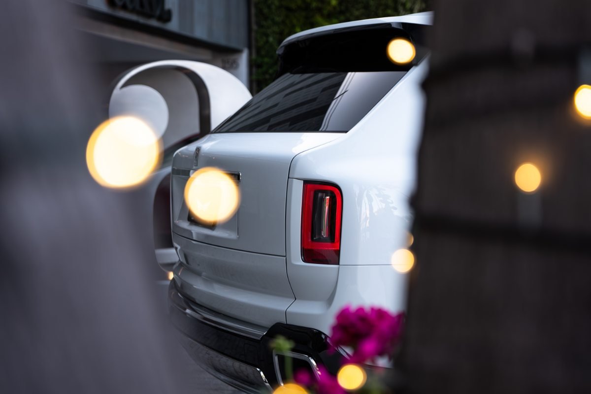 Rolls Royce Cullinan rental in Los Angeles