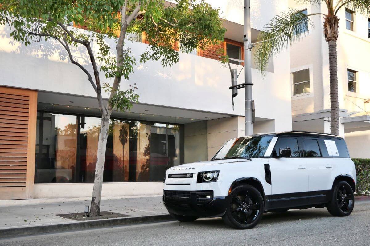 2025 Land Rover Defender Rental Los Angeles
