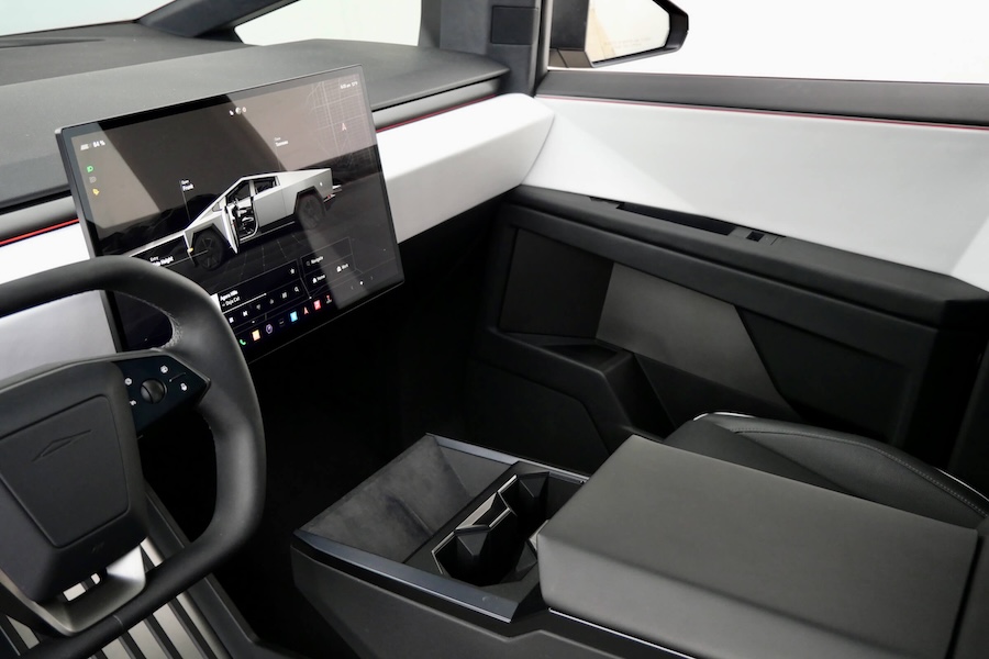 Tesla Cybertruck Rent in LA