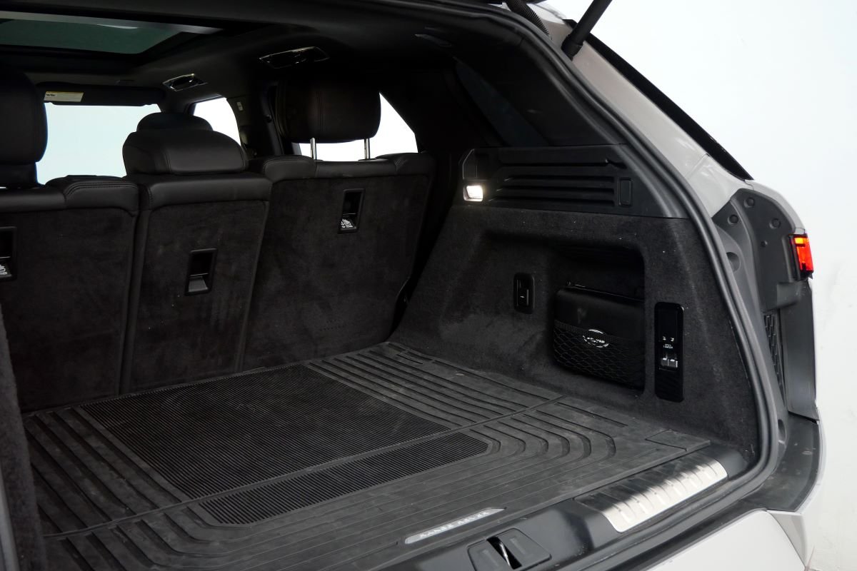 Range Rover Sport Dynamic Rental in Los Angeles