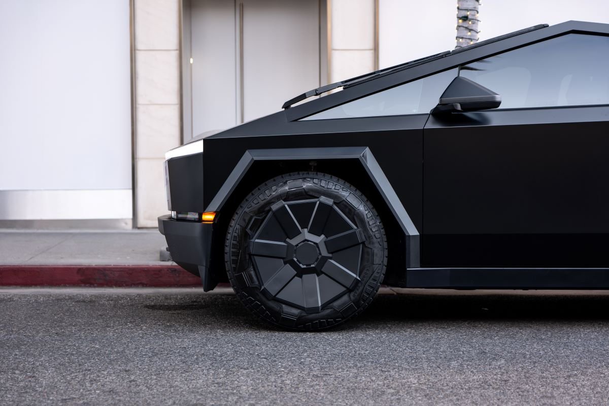 Tesla Cybertruck FSD 2026 Rental LAX