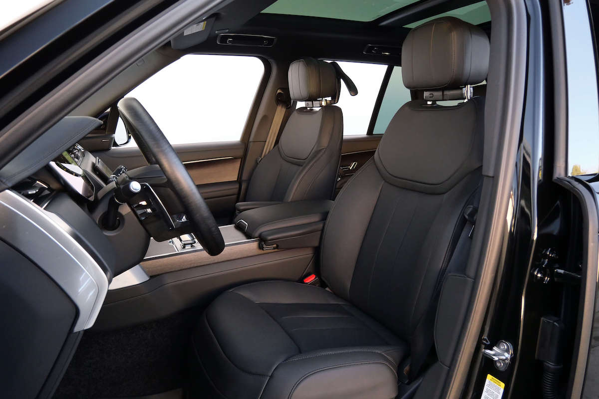 Range Rover P400 2025 Rental