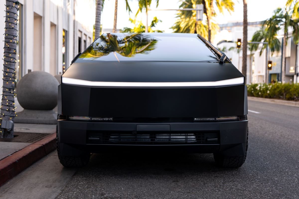 Tesla Cybertruck FSD 2026 Rental Los Angeles