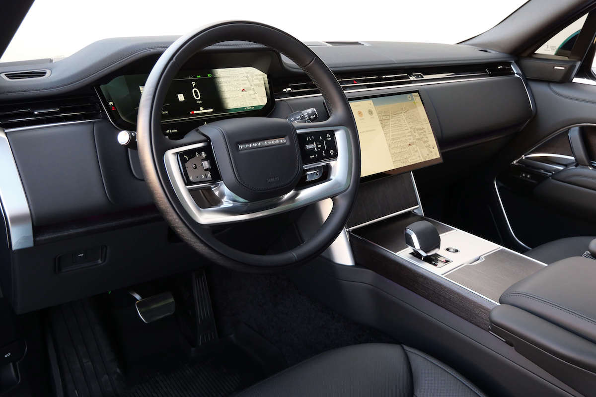 Range Rover P400 2025 Rental