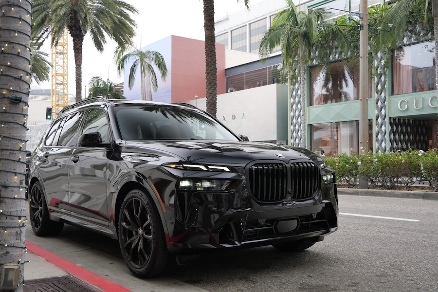 BMW X7 40i 2024 for Rental Los Angeles