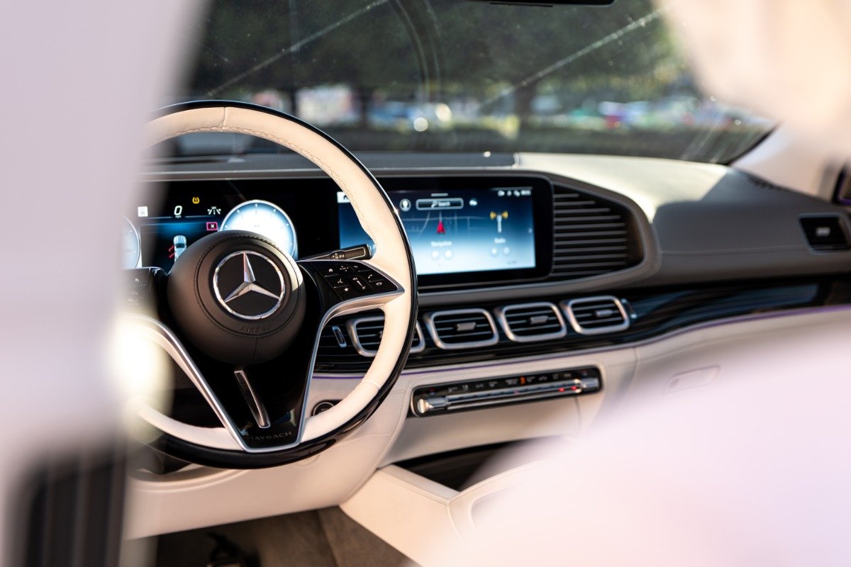 Mercedes Maybach GLS 600 rental in Los Angeles