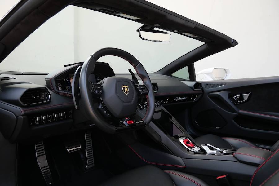 Lamborghini Huracan EVO Spyder for Rent Los Angeles