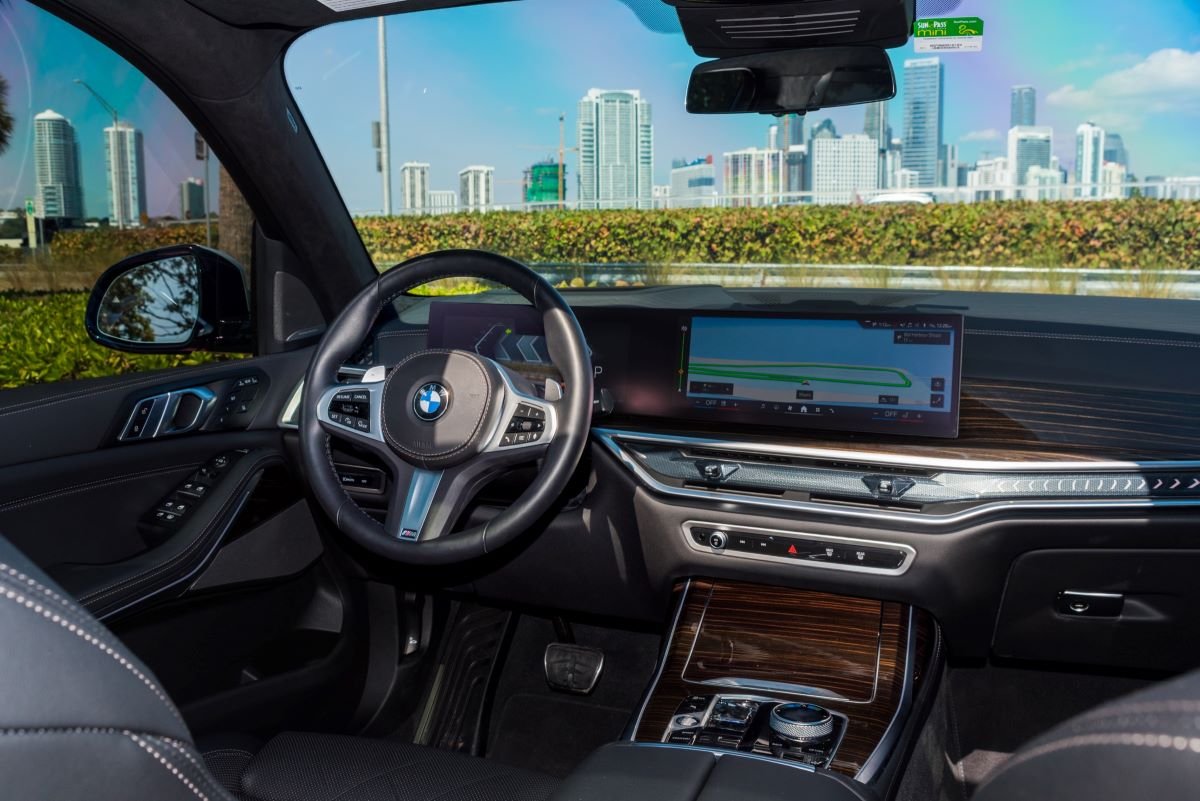 BMW X7 rental in Miami