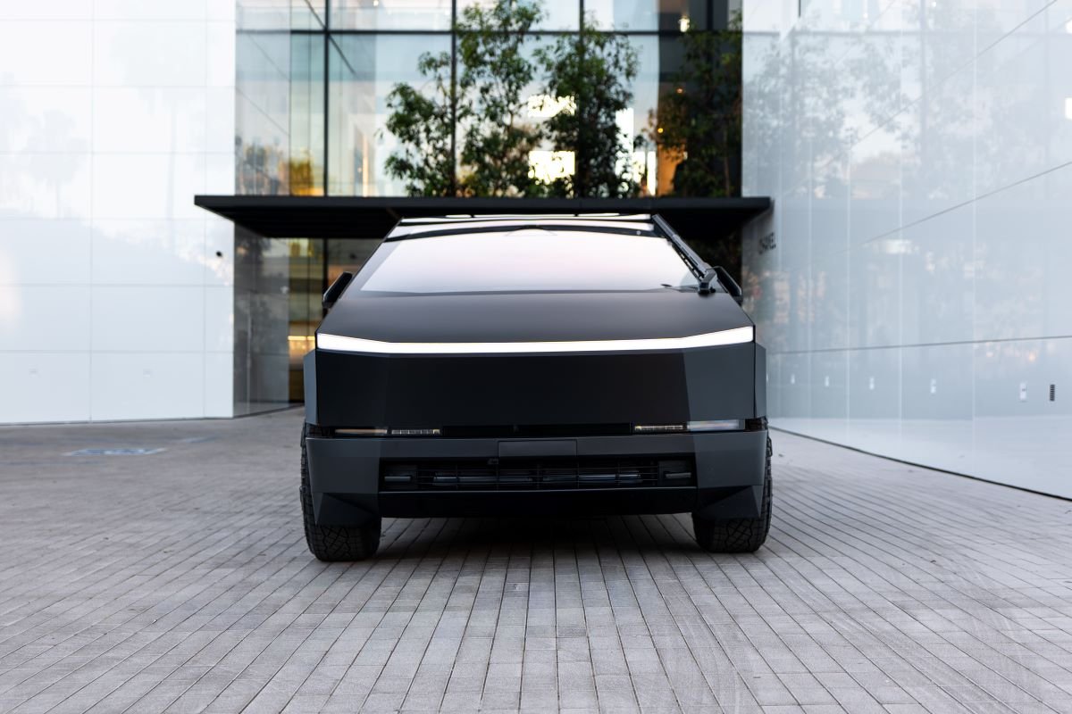 Tesla Cybertruck FSD 2026 Rental LAX