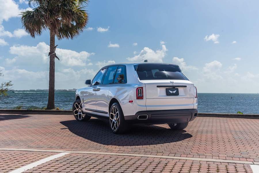 Rolls Royce Cullinan for Rent LA