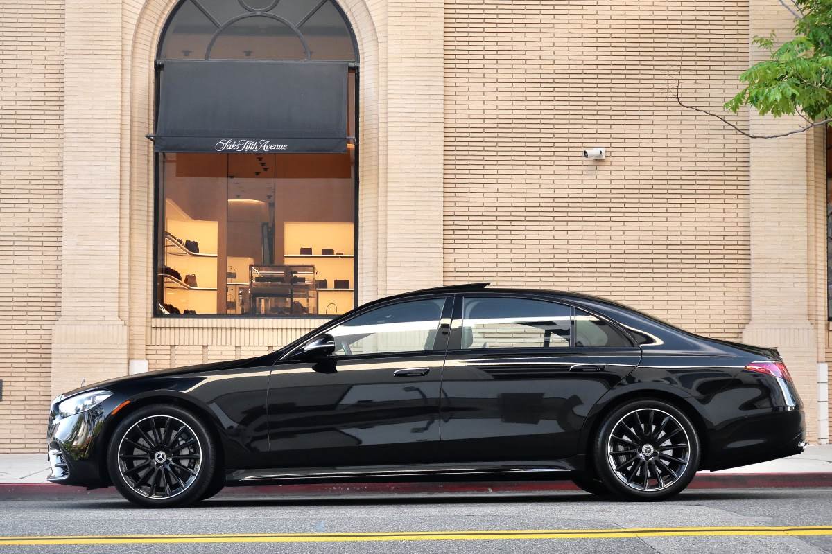 Mercedes Benz S500 rental in Los Angeles