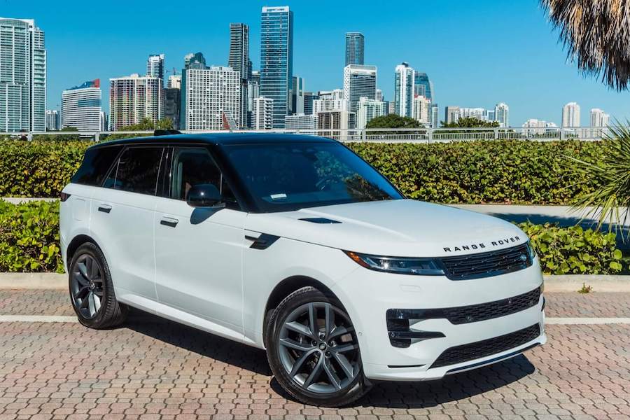 Rent a White Range Rover Sport Dynamic in Miami